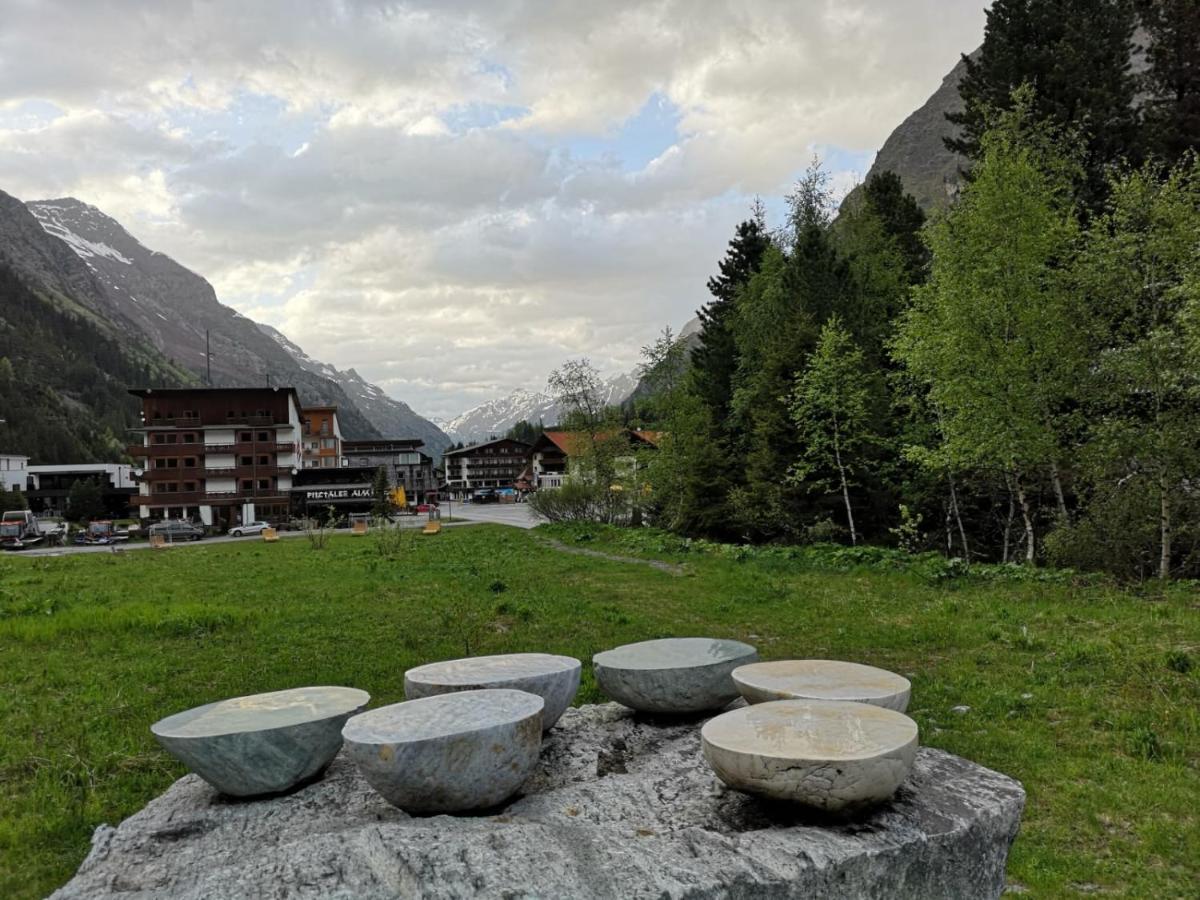 Piz-Hotel Sankt Leonhard im Pitztal Exterior foto